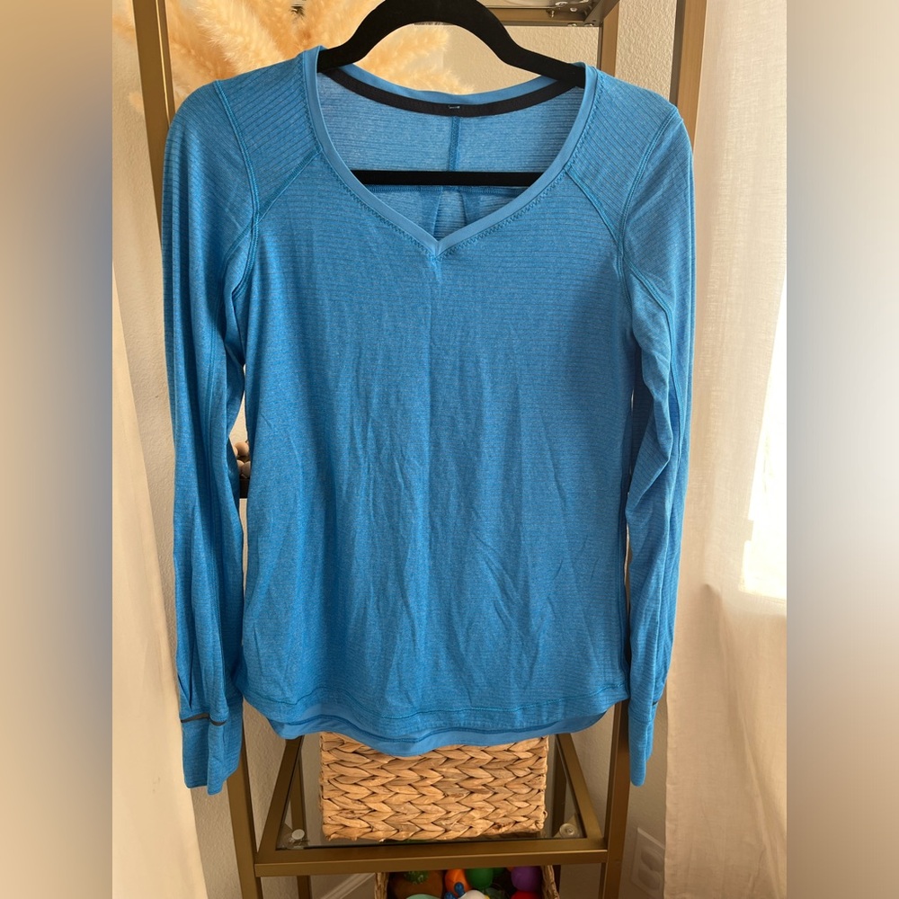 NWOT - Lululemon Long Sleeve Running Top